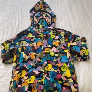 A Bathing Ape Multicolor Shark Hoodie (L)